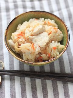 塩麹鶏と柚子胡椒と野菜の炊き込みご飯。-レシピのメイン写真