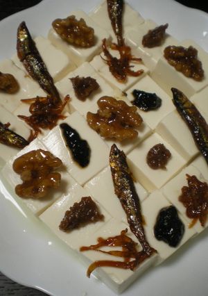 お豆腐と佃煮で簡単おつまみ-レシピのメイン写真