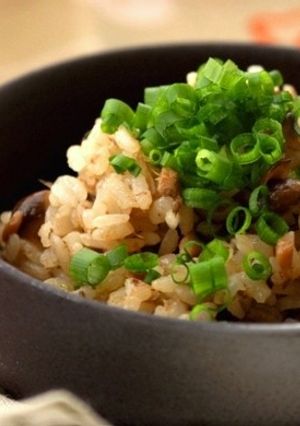 ご馳走きのこおかか御飯。-レシピのメイン写真