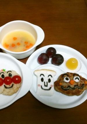 お子様のお祝い*カレーパンマンハンバーグ-レシピのメイン写真