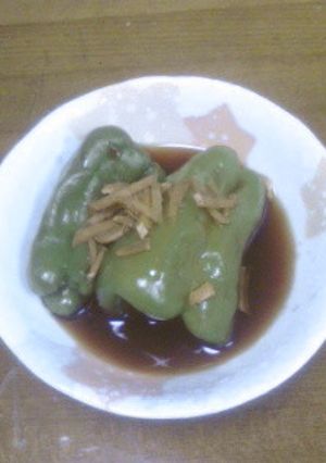 圧力鍋でピーマンの丸々生姜煮-レシピのメイン写真