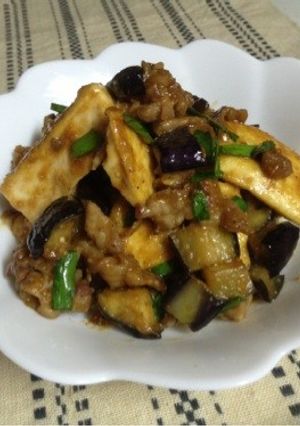 ごはんに合う！豚肉・ナス・豆腐の味噌炒め-レシピのメイン写真