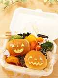 簡単！ロールパンｄｅハロウィン弁当