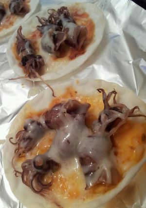 即席!!お酒にも♪ホタルイカピザ-レシピのメイン写真