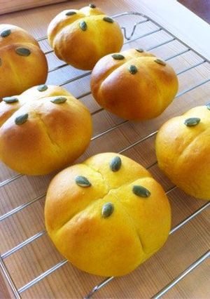 かぼちゃあんパン☆クリチ入り-レシピのメイン写真
