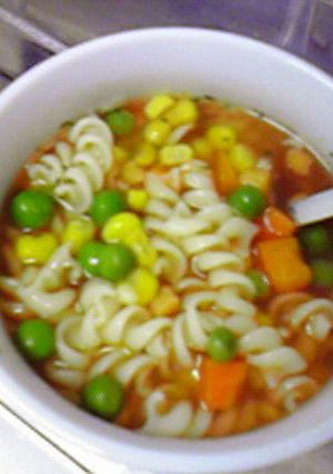 簡単朝食☆マカロニ入りコンソメスープ♪-レシピのメイン写真
