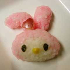รูปของ ♡キャラ弁❤マイメロちゃんのおにぎり♡