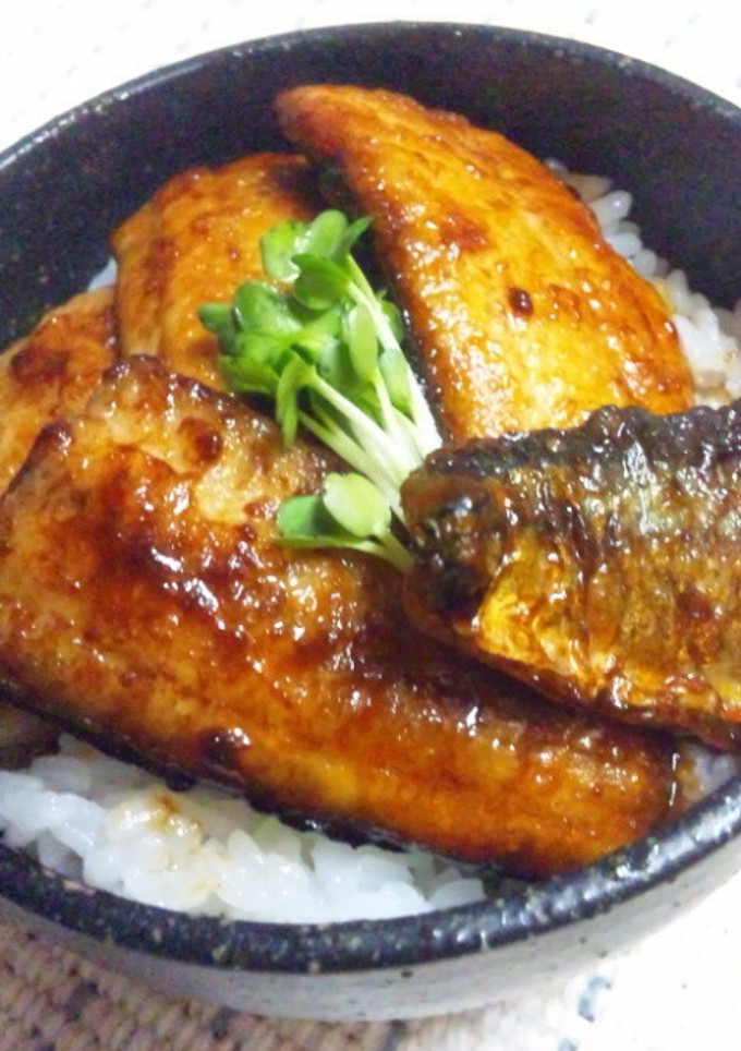 うなぎ蒲焼のタレでさんまの蒲焼丼-レシピのメイン写真