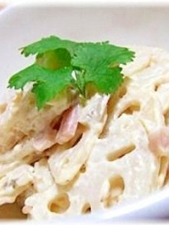 れんこんのゴマ味噌マヨサラダ-レシピのメイン写真
