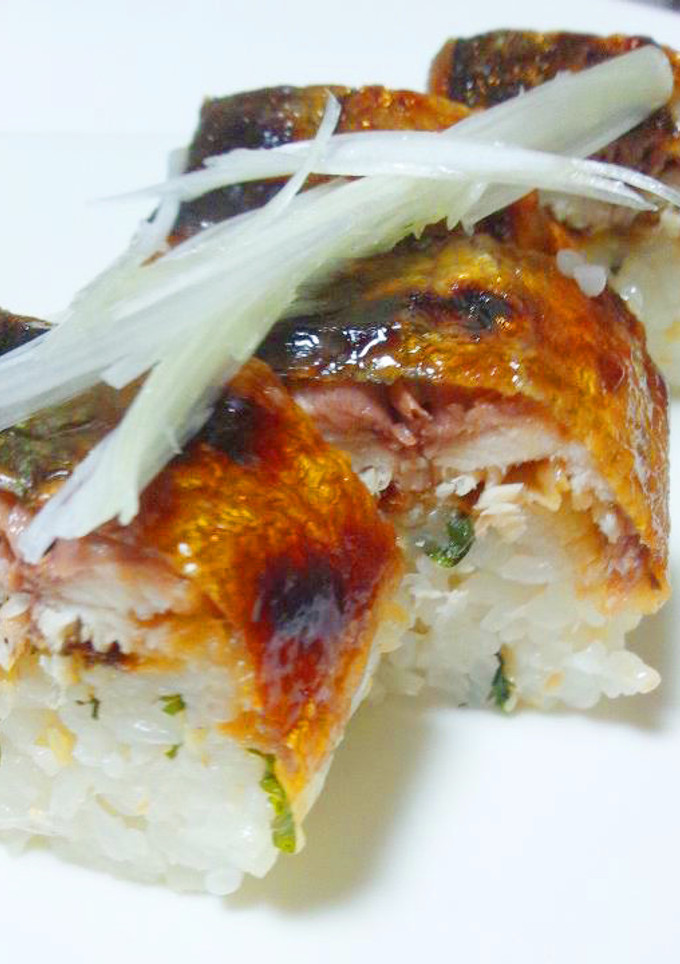 今が旬！秋刀魚蒲焼の棒寿司-レシピのメイン写真
