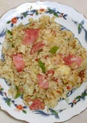 ずぼらママの冷ご飯残り野菜で塩チャーハン-レシピのメイン写真