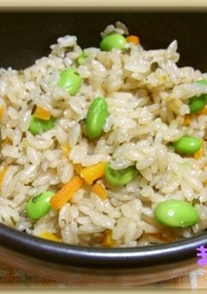 塩こんぶと冷凍枝豆とにんじんのご飯-レシピのメイン写真