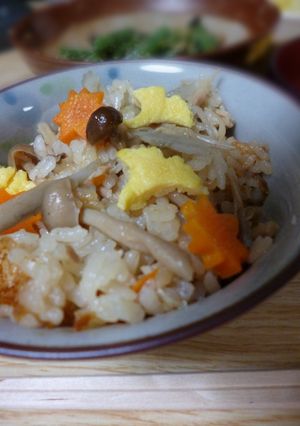 無加水鍋で・秋の炊き込みご飯-レシピのメイン写真