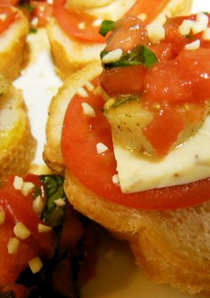 ホタテとトマトのチーズのせ前菜-レシピのメイン写真