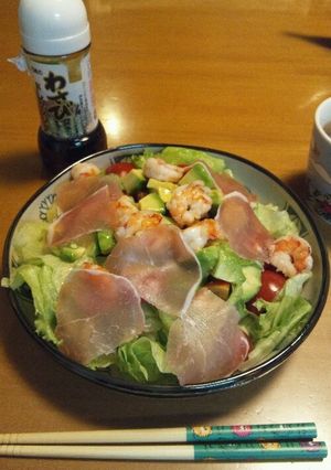 ちょっぴり豪華なアボカドサラダ-レシピのメイン写真