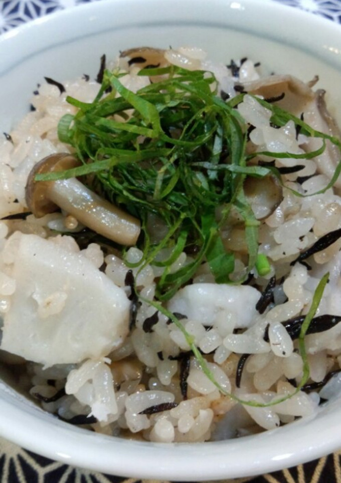 里芋と茸の炊き込み御飯-レシピのメイン写真