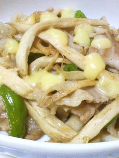 ♬豚ときのこと蓮根のチーズ焼き♬-レシピのメイン写真