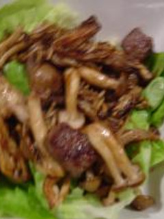 牛肉とキノコのバルサミコ風味サラダ-レシピのメイン写真