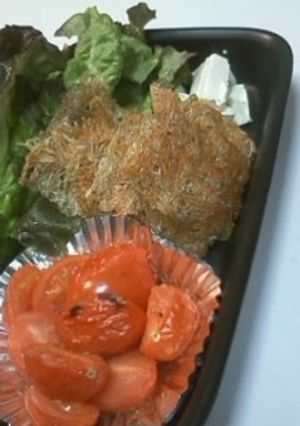 揚タタミイワシ〜クリームチーズと焼トマト-レシピのメイン写真