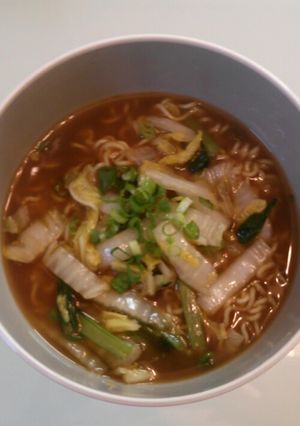 インスタントラーメン簡単アレンジ-レシピのメイン写真