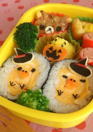 ハロウィン♪キイロイトリの卵海苔巻き-レシピのメイン写真