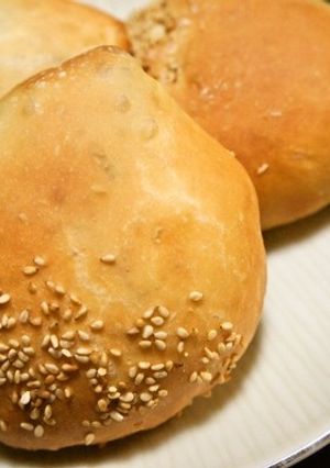 クリの風味抜群☆秋香る栗あんぱん♪-レシピのメイン写真