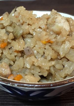 鶏肉とごぼうたっぷり♪かしわ飯★-レシピのメイン写真