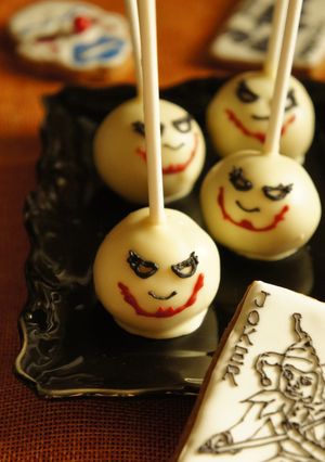 ハロウィン★ジョーカーのケーキポップ-レシピのメイン写真