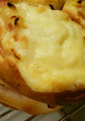 ハム玉ねぎチーズパン(米粉入り)-レシピのメイン写真