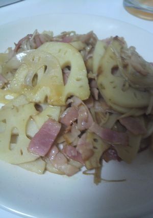 れんこんとベーコンのバター炒め-レシピのメイン写真