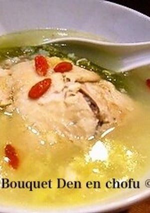 丸鶏　参鶏湯　風邪の季節に〜-レシピのメイン写真