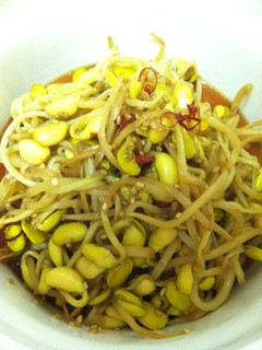 お弁当にも☆夕飯にも★きんぴらもやし-レシピのメイン写真