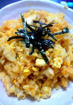 キムチ鍋の素でチャーハン-レシピのメイン写真
