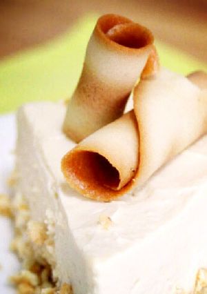 材料５つ。とっても簡単シガレットクッキー-レシピのメイン写真