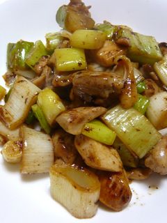 簡単♪ 鶏もも肉とネギのレモン炒め-レシピのメイン写真