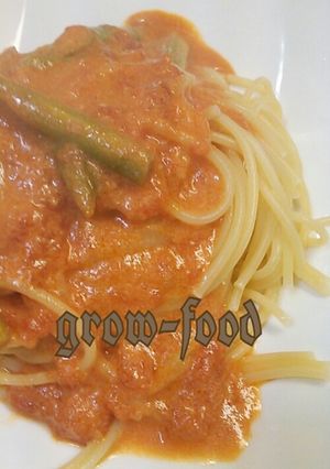 アスパラとベーコンのトマトクリームパスタ-レシピのメイン写真