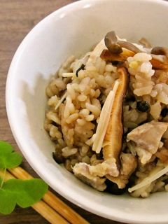 *いろいろキノコの炊き込みご飯*-レシピのメイン写真