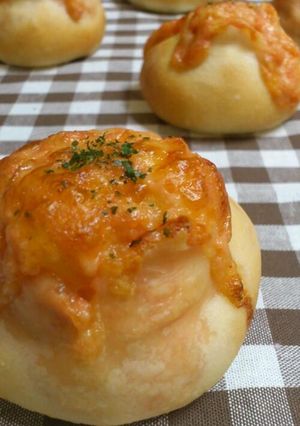 バター不使用＊とろ〜り明太マヨチーズパン-レシピのメイン写真