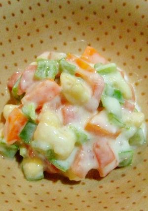 離乳食後期~優しい味のヨーグルトサラダ-レシピのメイン写真