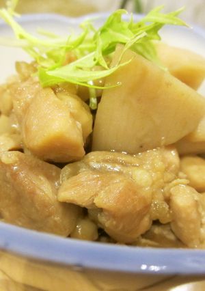 鶏モモ肉とレンコンのオイスターソース煮-レシピのメイン写真