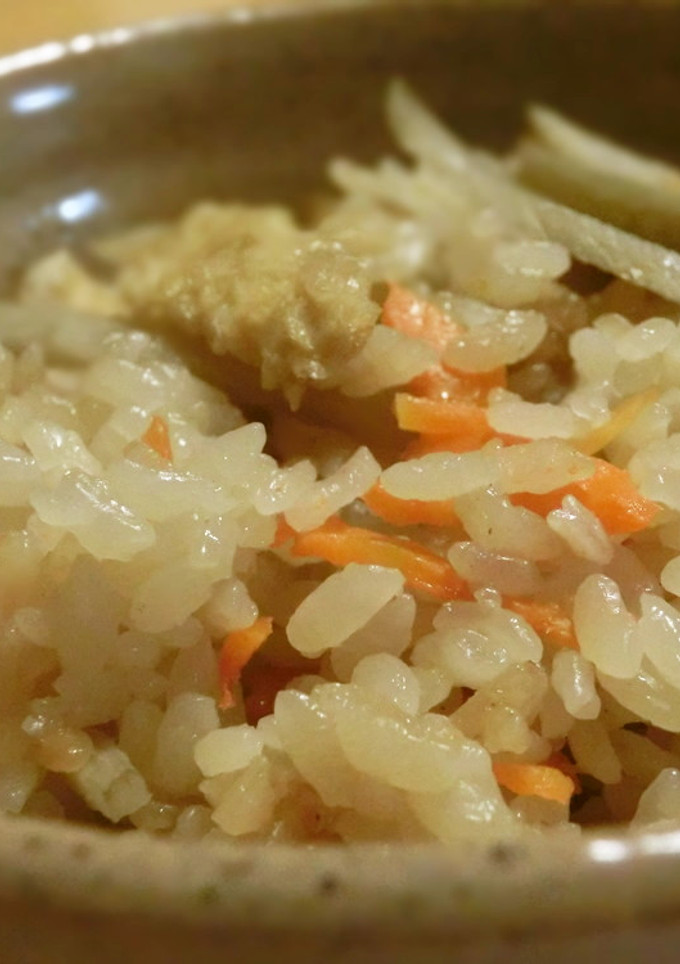 やさしい味のごぼう炊き込みご飯-レシピのメイン写真