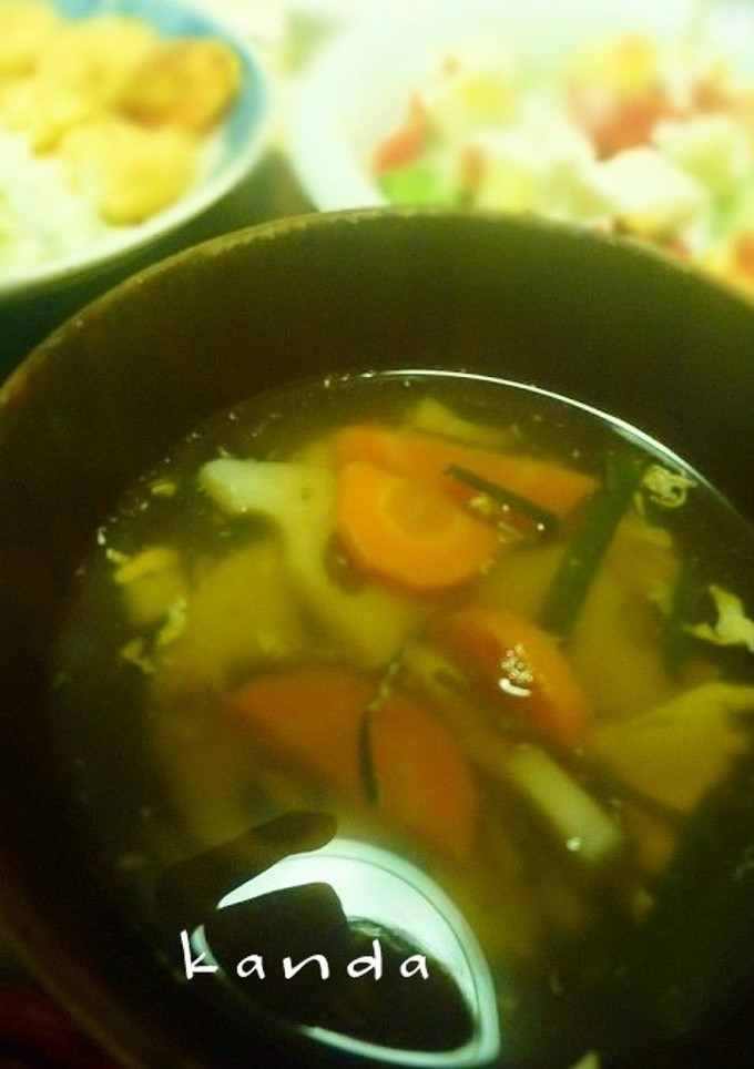 エビの殻からとれる出汁が美味!スープ-レシピのメイン写真