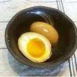 にんにく風味がたまらない♡トロトロ煮卵