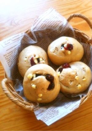 クランベリーホワイトチョコの珈琲プチパン-レシピのメイン写真