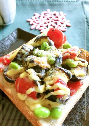 茄子とトマトのバジル風味トースト-レシピのメイン写真