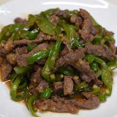 รูปของ 焼肉のタレで簡単青椒肉絲★覚書