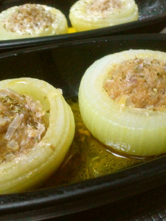 簡単♪スタッフドオニオン(玉葱の肉詰め)-レシピのメイン写真