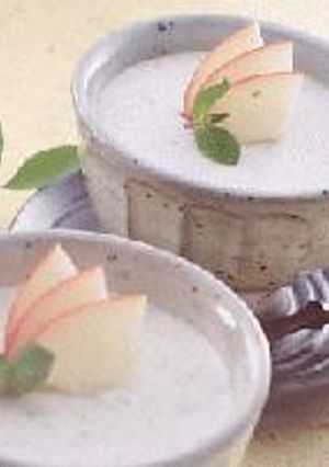 黒ゴマ風味！しっとりクリームチーズ・ムース-レシピのメイン写真