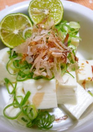 すだちと塩で食べる冷奴-レシピのメイン写真