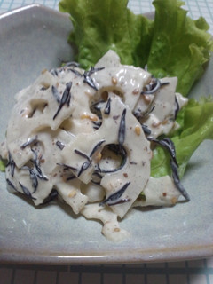 レンコンの胡麻サラダ-レシピのメイン写真